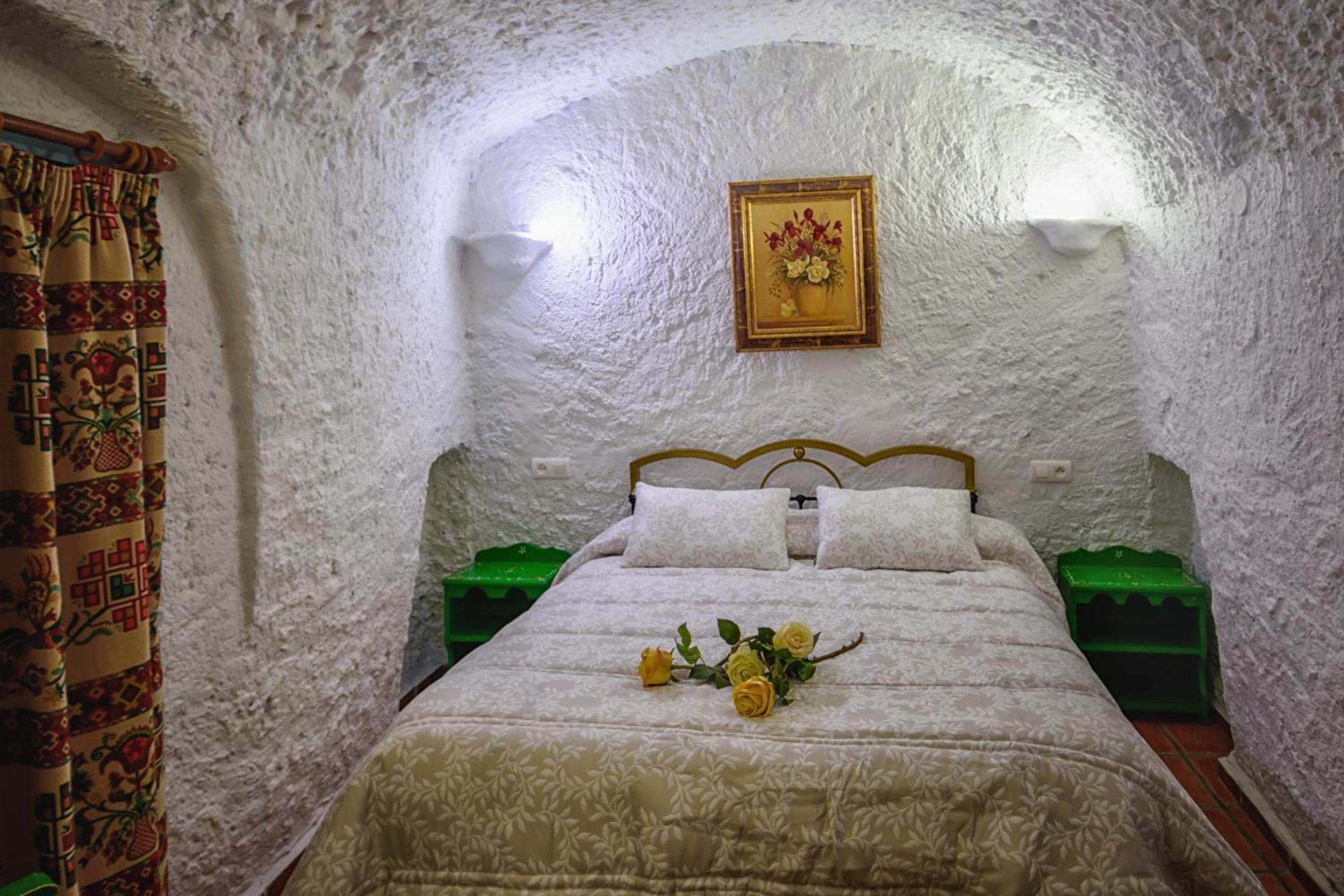 Апартаменты Cuevas Pedro Antonio De Alarcon Гвадикс Экстерьер фото