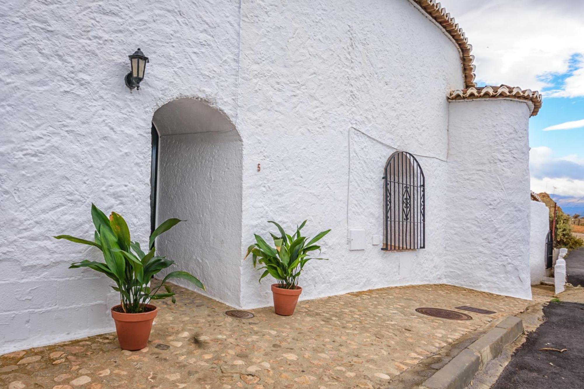 Апартаменты Cuevas Pedro Antonio De Alarcon Гвадикс Экстерьер фото